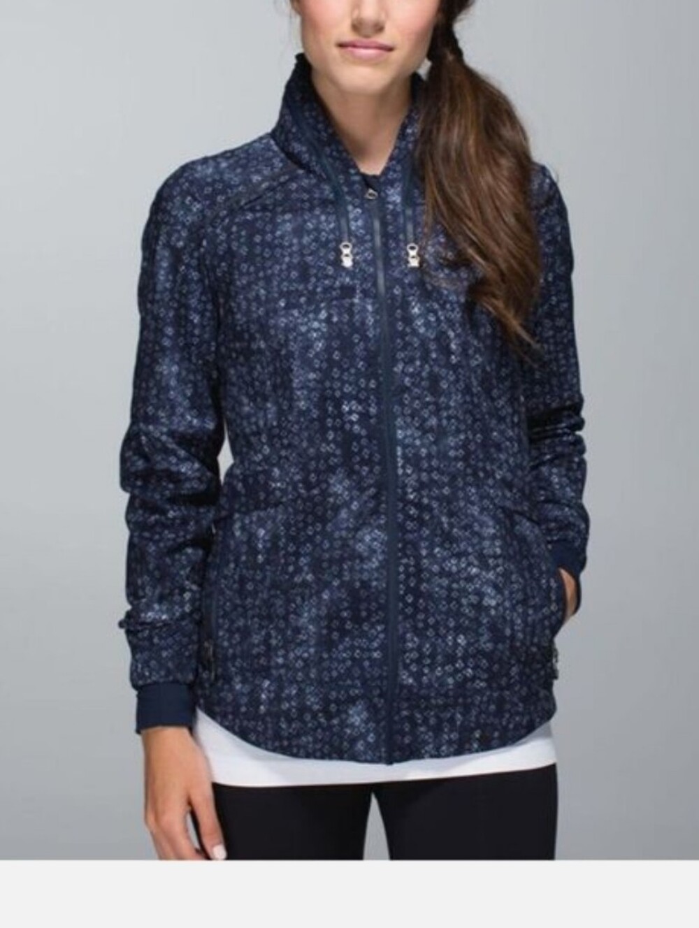Lululemon Spring Forward Jacket
Kanoko Twist Inkwell Ghost / Inkwell